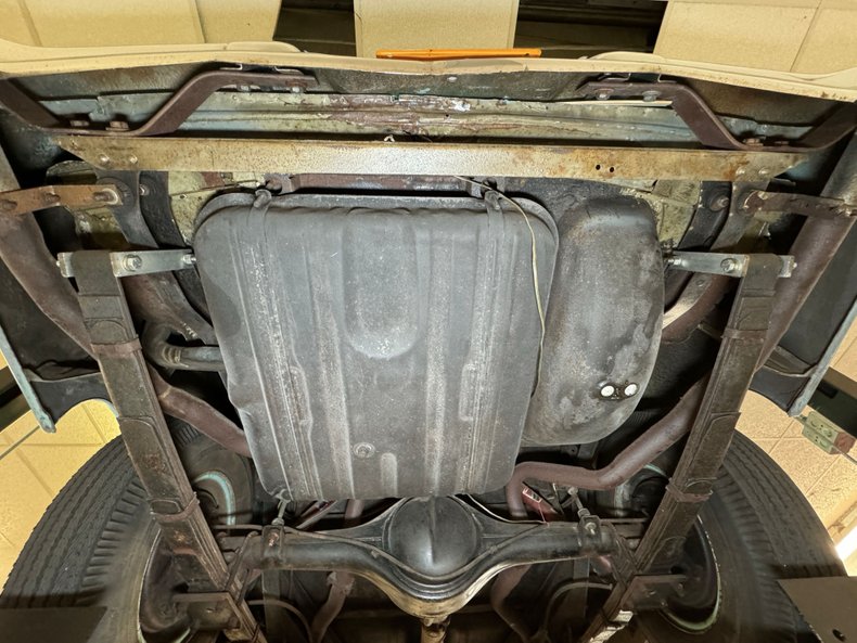 Oldsmobile-88-1955-Aqua-Beige-46