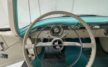 Oldsmobile-88-1955-Aqua-Beige-9