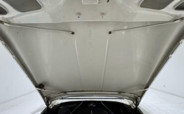 Oldsmobile-88-1955-Polar-White-Green-16