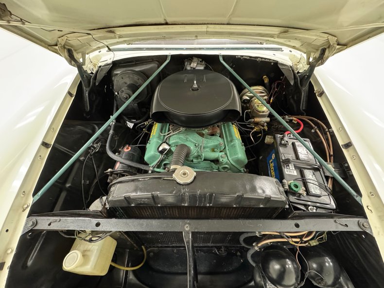 Oldsmobile-88-1955-Polar-White-Green-18