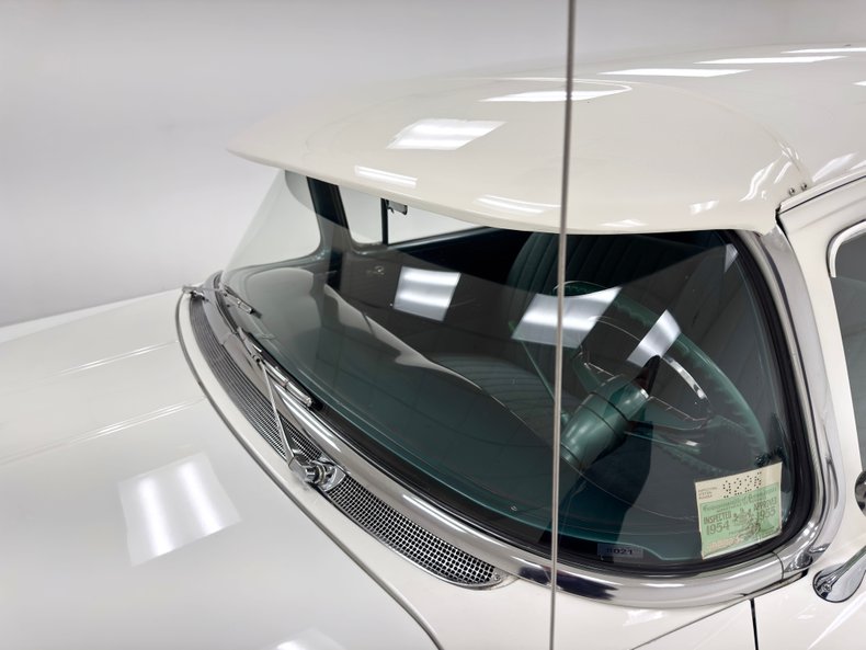 Oldsmobile-88-1955-Polar-White-Green-2