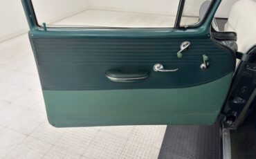 Oldsmobile-88-1955-Polar-White-Green-24