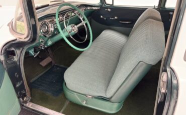 Oldsmobile-88-1955-Polar-White-Green-27