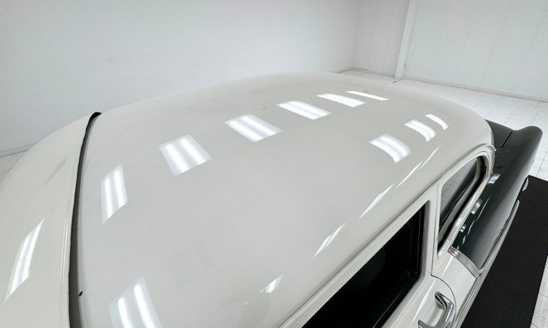 Oldsmobile-88-1955-Polar-White-Green-3