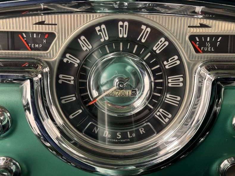 Oldsmobile-88-1955-Polar-White-Green-33