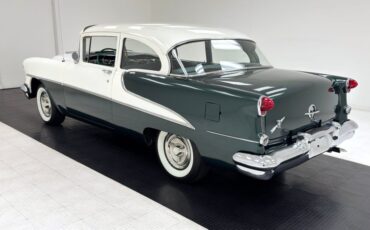 Oldsmobile-88-1955-Polar-White-Green-35