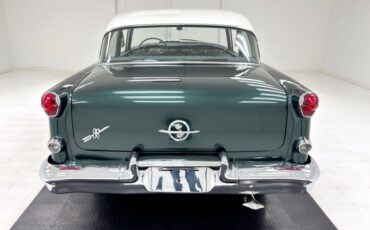 Oldsmobile-88-1955-Polar-White-Green-44