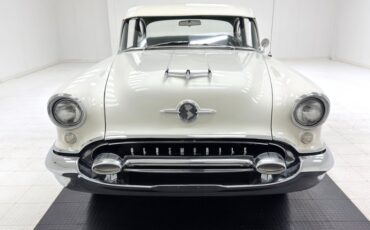 Oldsmobile-88-1955-Polar-White-Green-48