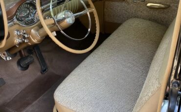 Oldsmobile-88-1956-Black-Gold-19