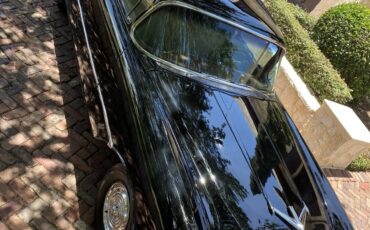 Oldsmobile-88-1956-Black-Gold-4