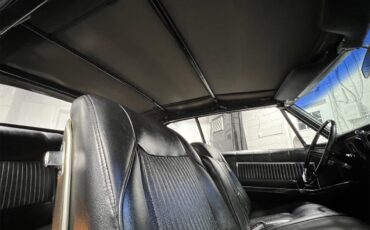 Oldsmobile-98-1967-White-Black-20