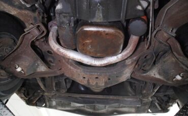 Oldsmobile-Cutlass-1972-Matador-Red-White-13