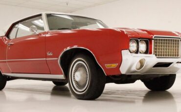 Oldsmobile-Cutlass-1972-Matador-Red-White-20