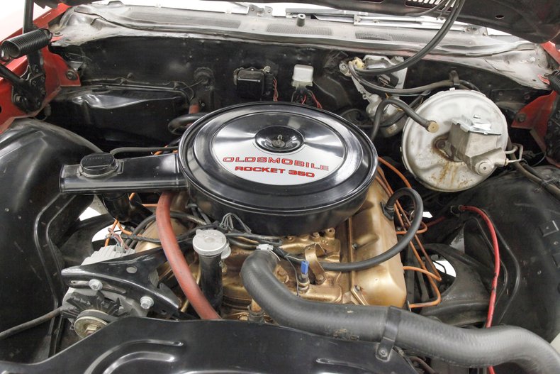 Oldsmobile-Cutlass-1972-Matador-Red-White-22