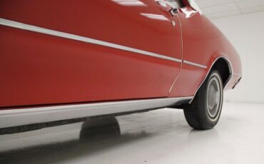 Oldsmobile-Cutlass-1972-Matador-Red-White-30