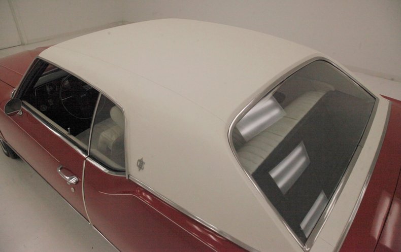 Oldsmobile-Cutlass-1972-Matador-Red-White-31