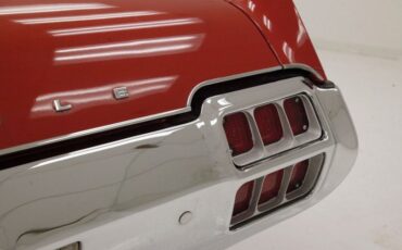 Oldsmobile-Cutlass-1972-Matador-Red-White-32