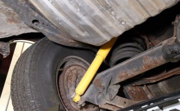 Oldsmobile-Cutlass-1972-Matador-Red-White-41