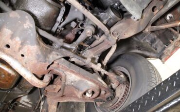 Oldsmobile-Cutlass-1972-Matador-Red-White-46