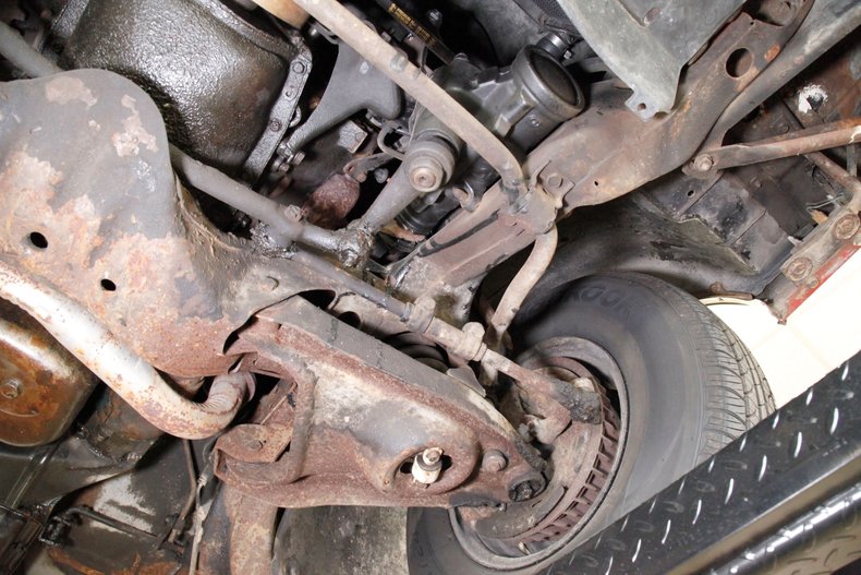 Oldsmobile-Cutlass-1972-Matador-Red-White-46