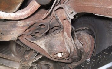 Oldsmobile-Cutlass-1972-Matador-Red-White-7