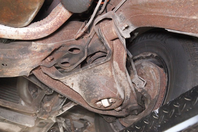 Oldsmobile-Cutlass-1972-Matador-Red-White-7