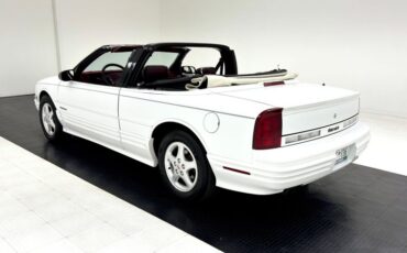 Oldsmobile-Cutlass-supreme-1994-White-Burgundy-14