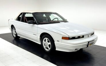Oldsmobile-Cutlass-supreme-1994-White-Burgundy-18