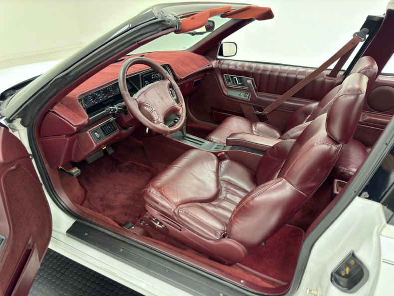 Oldsmobile-Cutlass-supreme-1994-White-Burgundy-3