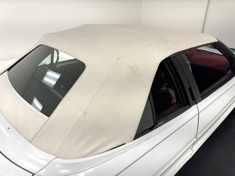 Oldsmobile-Cutlass-supreme-1994-White-Burgundy-30