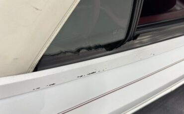 Oldsmobile-Cutlass-supreme-1994-White-Burgundy-31