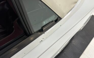 Oldsmobile-Cutlass-supreme-1994-White-Burgundy-32