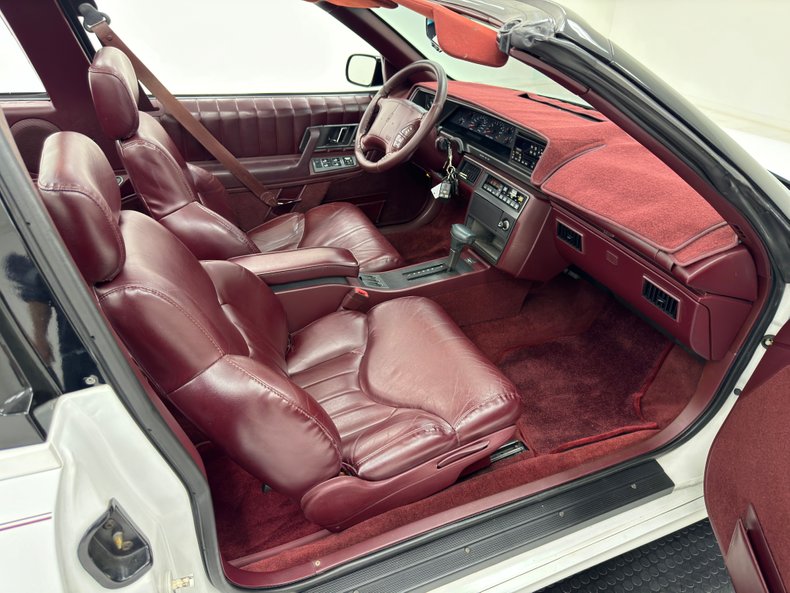 Oldsmobile-Cutlass-supreme-1994-White-Burgundy-5