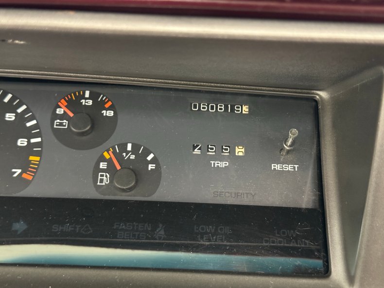 Oldsmobile-Cutlass-supreme-1994-White-Burgundy-9