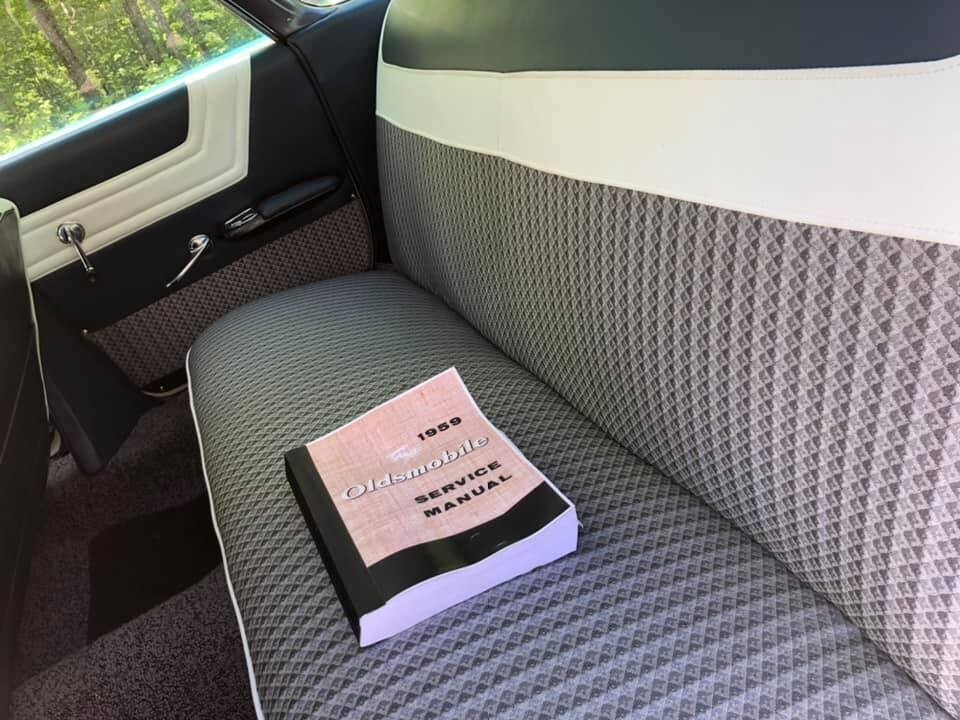 Oldsmobile-Eighty-Eight-1959-Sedan-8