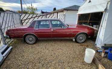 Oldsmobile-Eighty-Eight-1985-Sedan-1