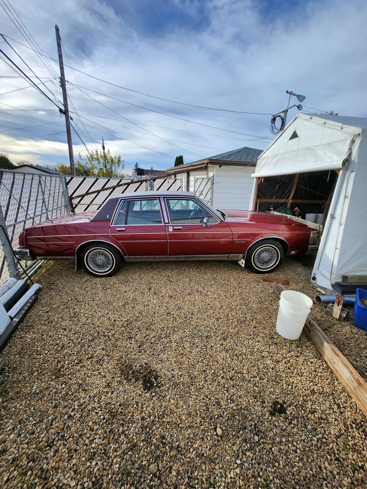 Oldsmobile-Eighty-Eight-1985-Sedan-1