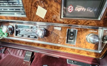 Oldsmobile-Eighty-Eight-1985-Sedan-15