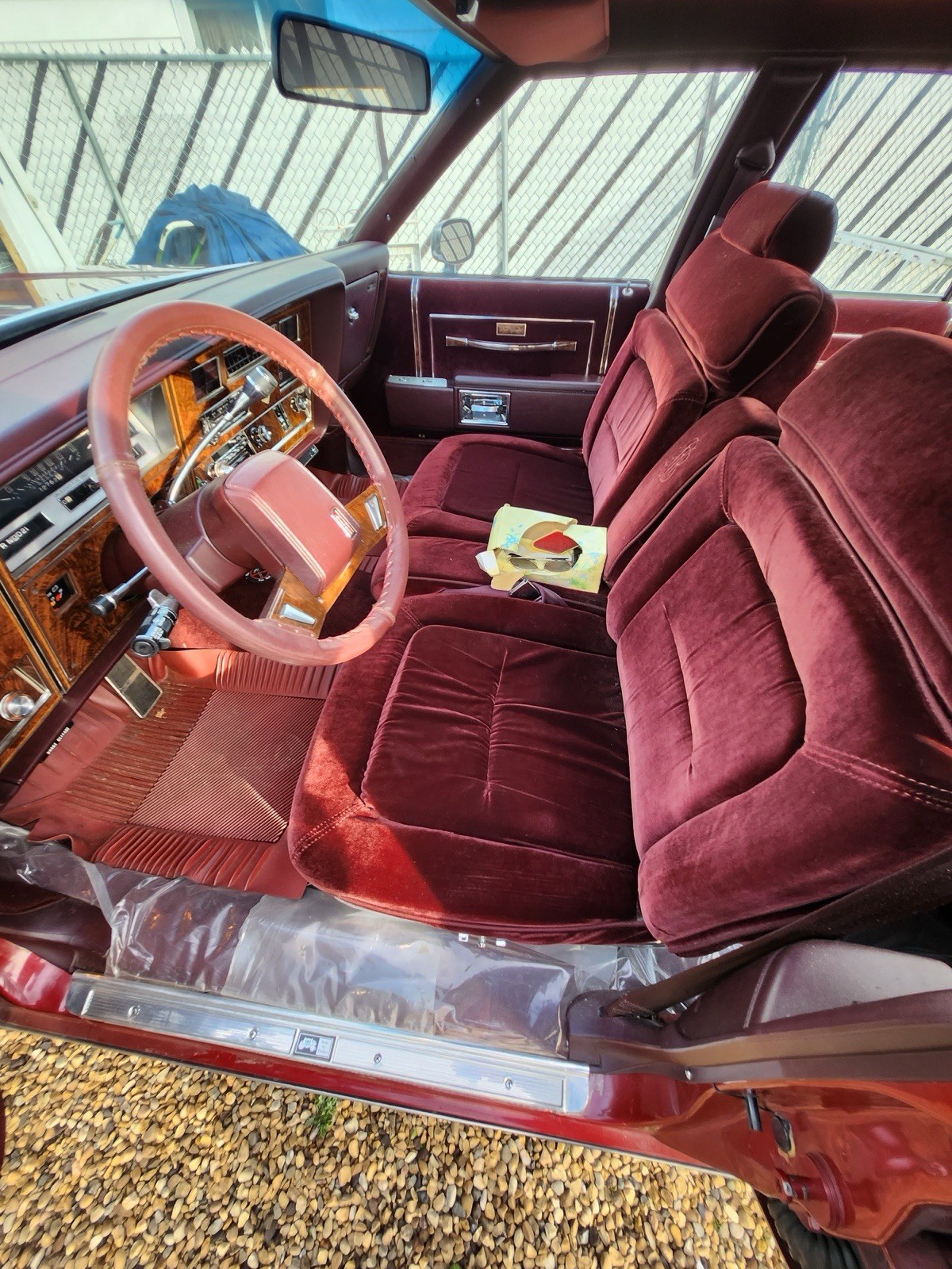 Oldsmobile-Eighty-Eight-1985-Sedan-4