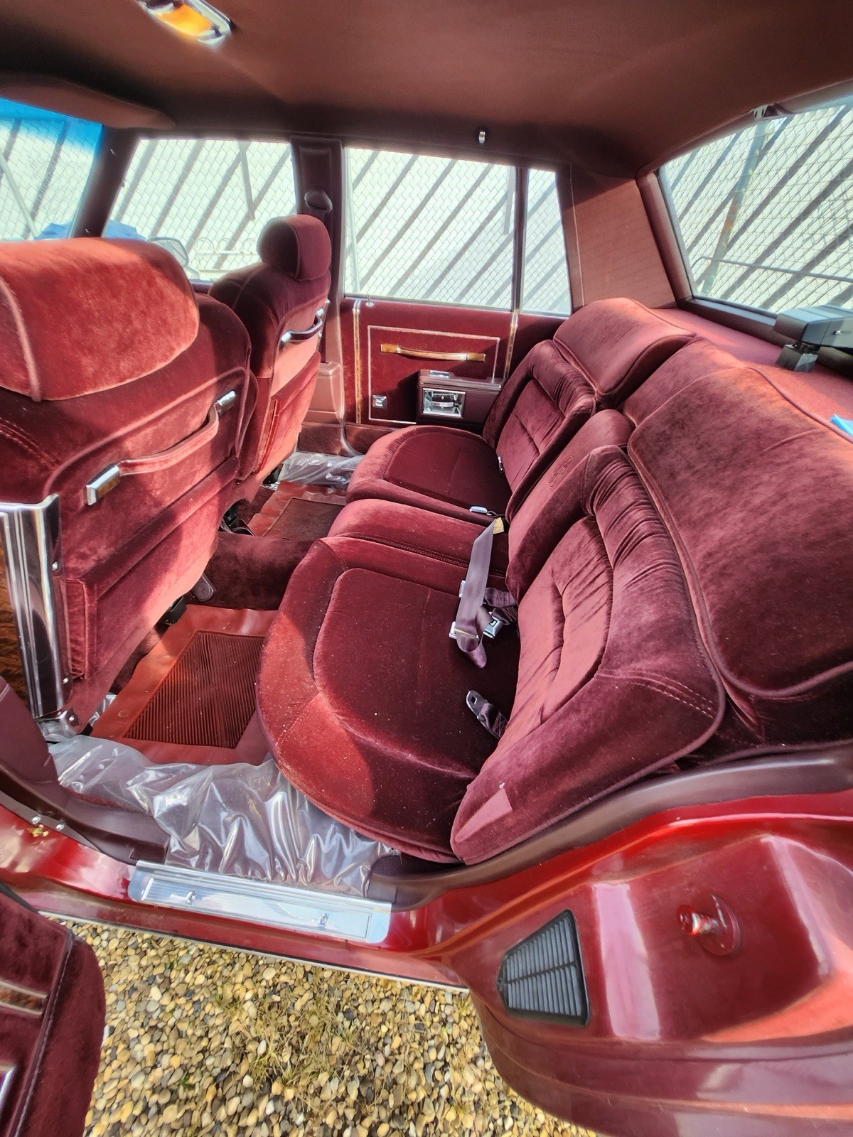 Oldsmobile-Eighty-Eight-1985-Sedan-6