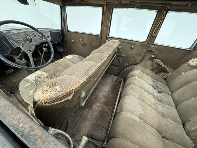 Oldsmobile-Other-1932-Black-Beige-11