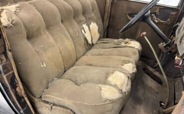 Oldsmobile-Other-1932-Black-Beige-12