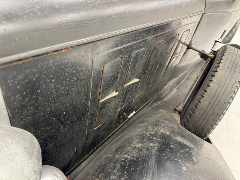 Oldsmobile-Other-1932-Black-Beige-20