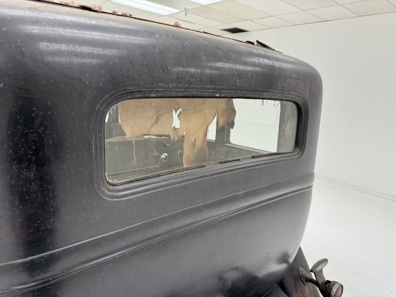 Oldsmobile-Other-1932-Black-Beige-23