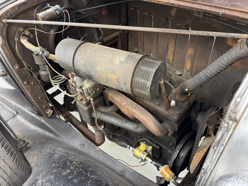 Oldsmobile-Other-1932-Black-Beige-40