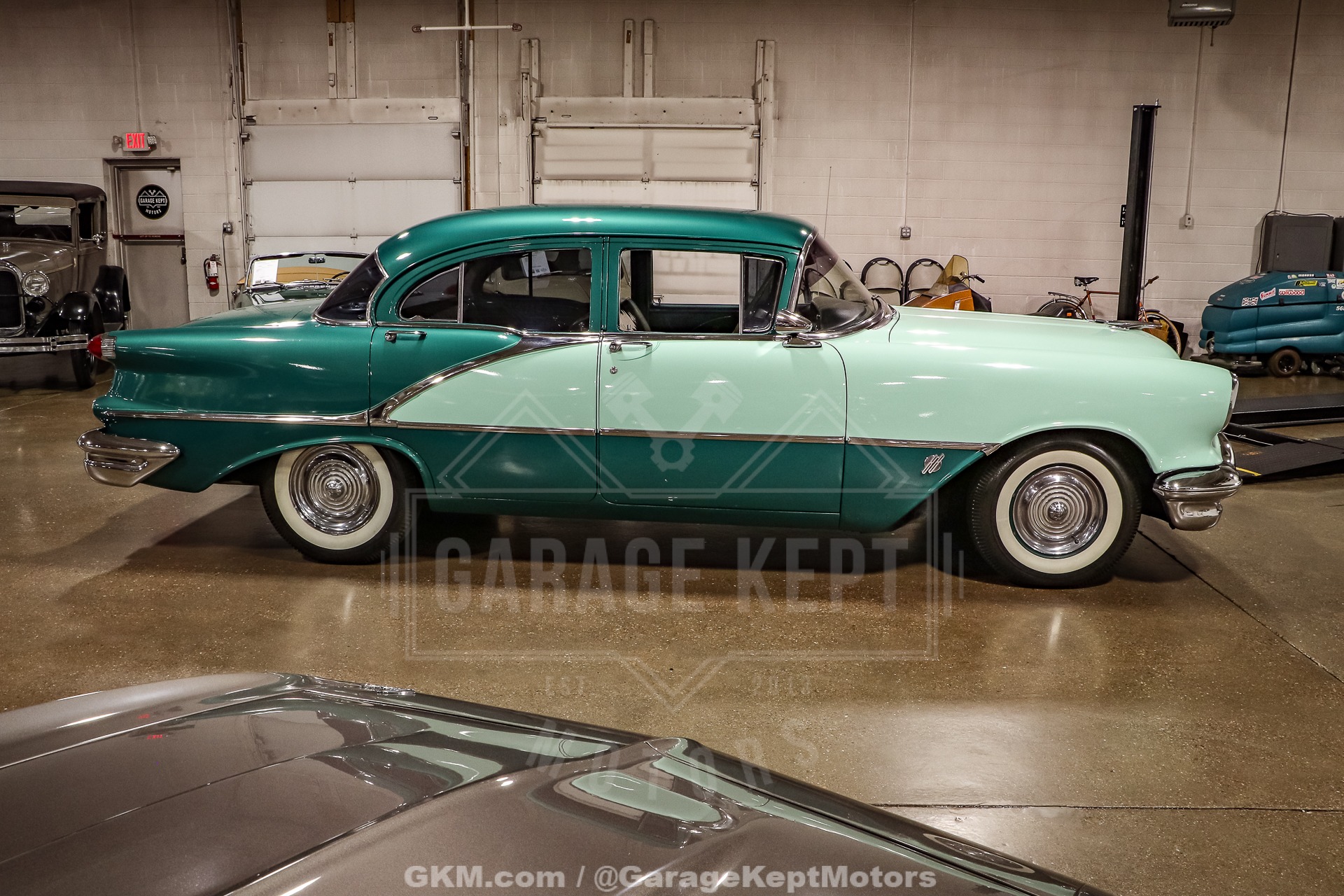 Oldsmobile-Other-1956-Green-Green-49