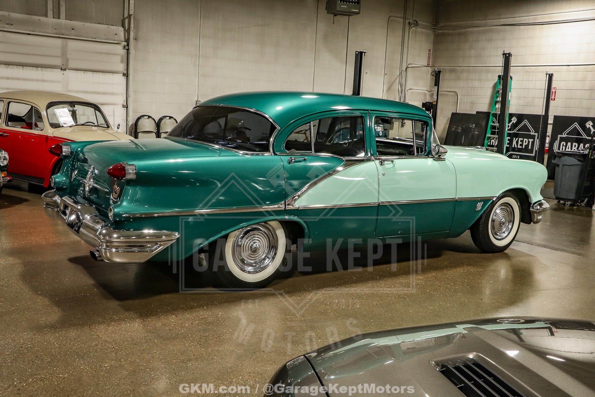 Oldsmobile-Other-1956-Green-Green