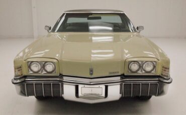 Oldsmobile-Toronado-1972-Covert-Beige-Covert-Gold-8