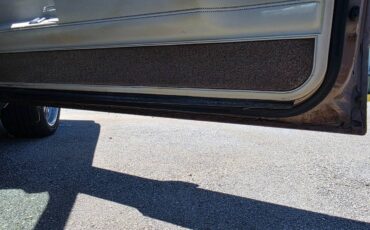 Oldsmobile-cutlass-supreme-1982-1