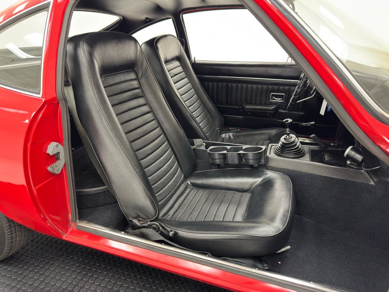 Opel-Gt-1969-Red-Black-10